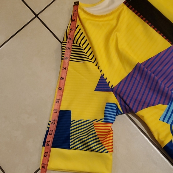 Geometric print half sleeve yellow maxi dress. - Picture 8 of 12